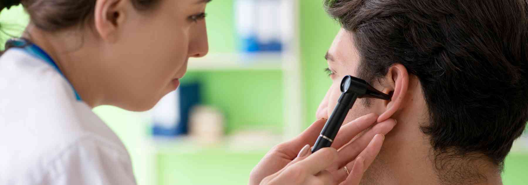 extract earwax at home safely